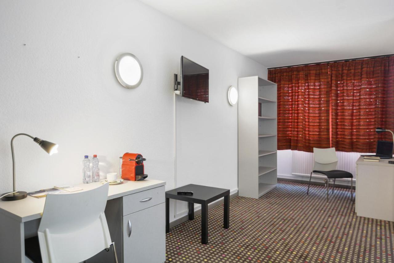 Neuchatel City Hotel Exterior foto