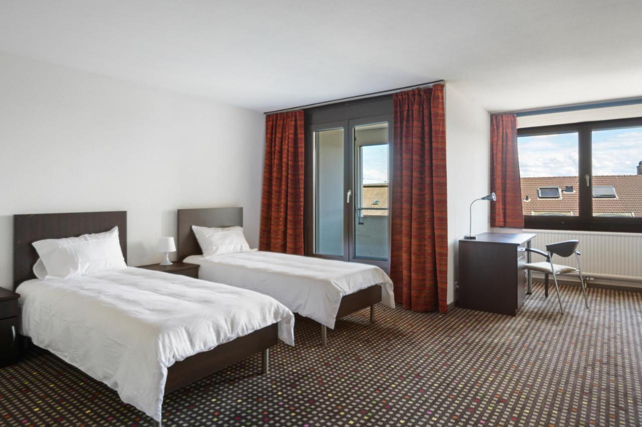 Neuchatel City Hotel Exterior foto